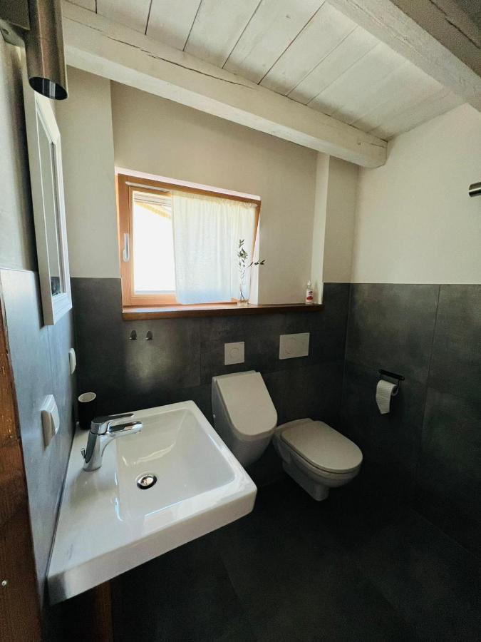 Chalet Buron Kaufbeuren Exteriör bild